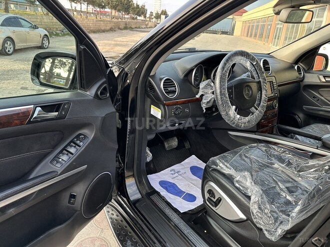 Mercedes GL 450 4MATIC-18