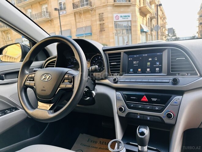 Hyundai Elantra 2015, 107,231 km - 2.0 л - Bakı