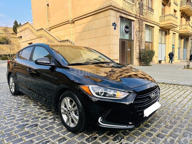 Hyundai Elantra 2015, 107,231 km - 2.0 л - Bakı