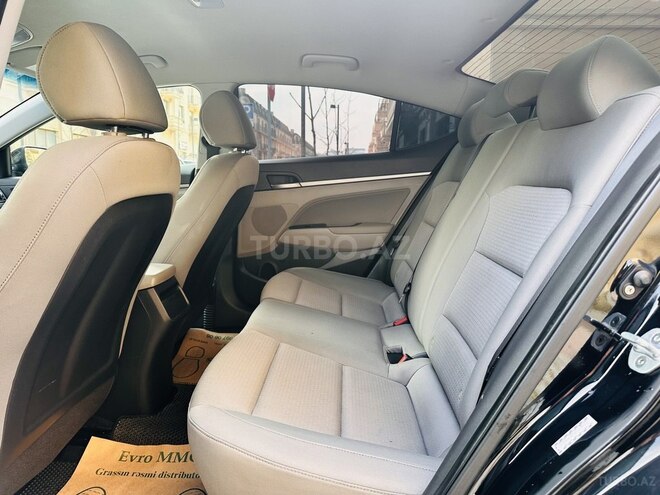 Hyundai Elantra 2015, 107,231 km - 2.0 л - Bakı