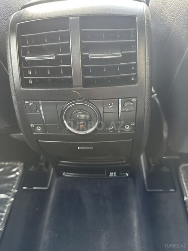 Mercedes GL 450 4MATIC-21