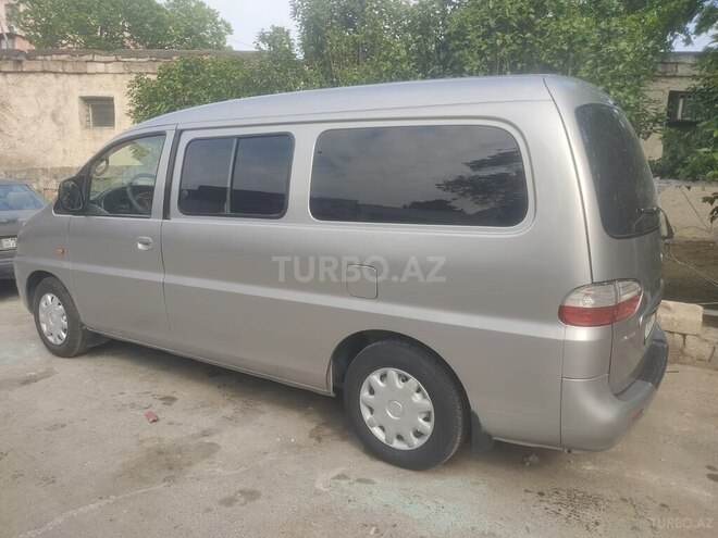 Hyundai H-1 2004, 169,000 km - 2.5 l - Bakı