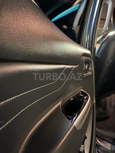 Mitsubishi L200 2021, 62,000 km - 2.4 l - Bakı