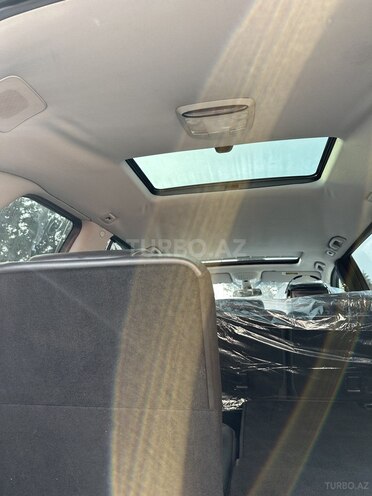 Mercedes GL 450 4MATIC-27