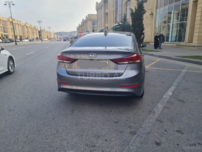 Hyundai Elantra 2017, 155,000 km - 2.0 l - Bakı