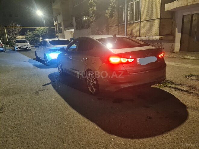 Hyundai Elantra 2017, 155,000 km - 2.0 l - Bakı
