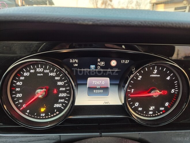Mercedes E 220 d 2020, 93,000 km - 2.0 l - Bakı