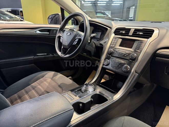 Ford Fusion (North America)-3
