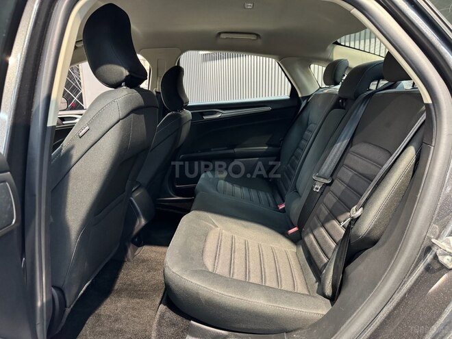 Ford Fusion (North America)-16