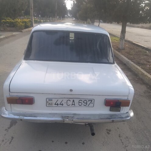 LADA (VAZ) 21011 1978, 71,500 km - 1.5 л - Salyan