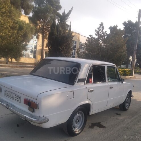 LADA (VAZ) 21011 1978, 71,500 km - 1.5 л - Salyan