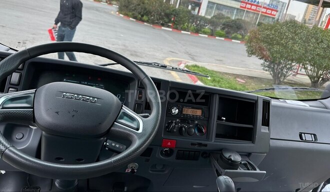 Isuzu  2024, 0 km - 2.4 l - Bakı