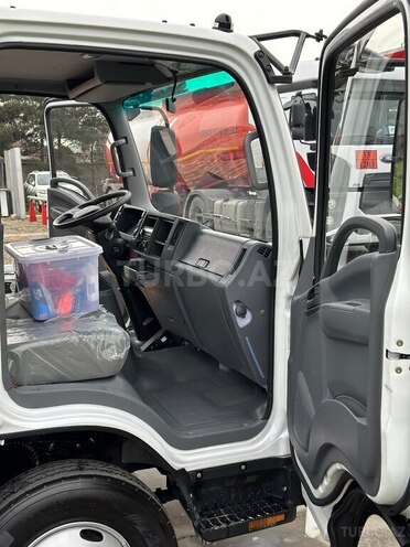 Isuzu  2024, 0 km - 2.4 l - Bakı