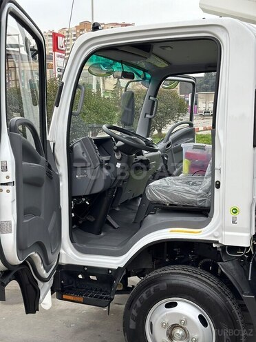 Isuzu  2024, 0 km - 2.4 l - Bakı