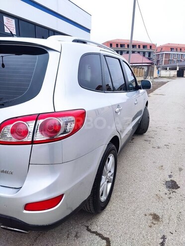 Hyundai Santa Fe-7