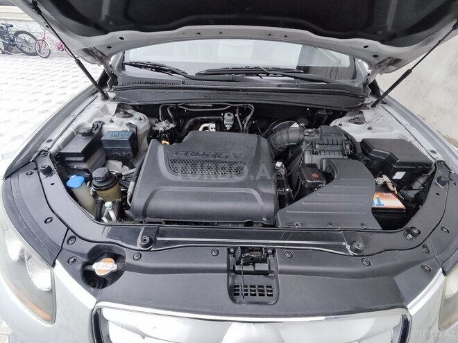 Hyundai Santa Fe-10