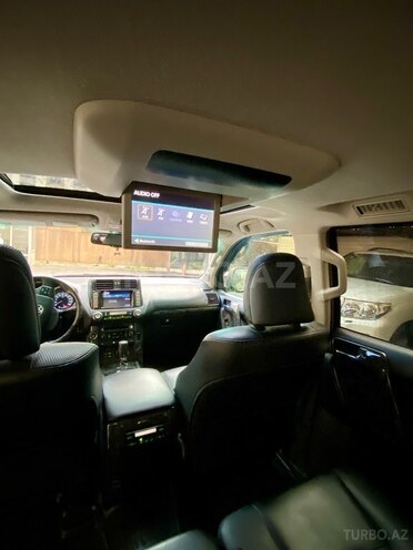 Toyota Land Cruiser Prado 2009, 195,000 km - 3.0 l - Bakı