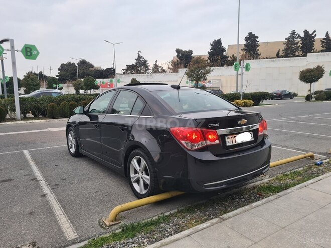 Chevrolet Cruze-10