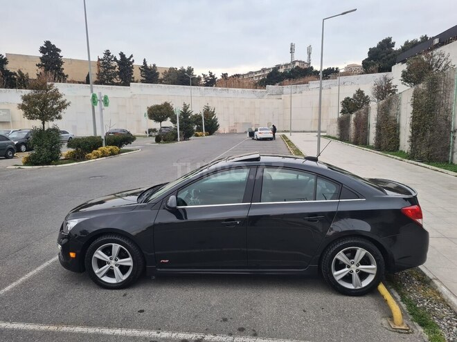 Chevrolet Cruze-11