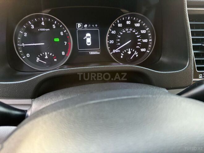 Hyundai Elantra 2017, 218,073 km - 2.0 l - Ucar