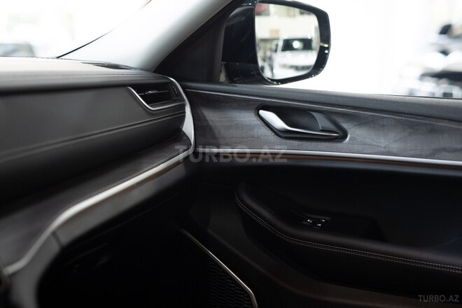 Jeep Grand Cherokee-26