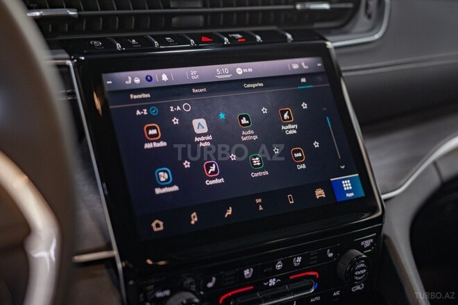 Jeep Grand Cherokee-25