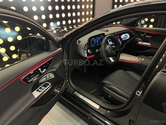 Mercedes E 300 e 2023, 1,700 km - 2.0 л - Bakı