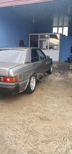 Mercedes 190 1990, 220,000 km - 2.0 л - Cəlilabad