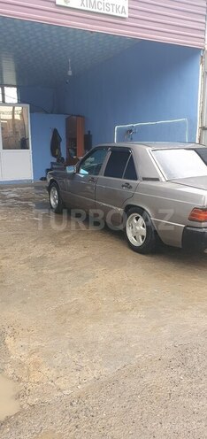 Mercedes 190 1990, 220,000 km - 2.0 л - Cəlilabad