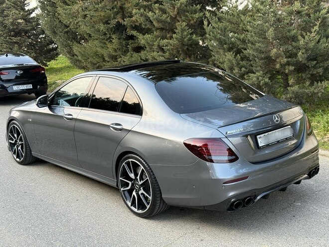 Mercedes  2018, 97,500 km - 3.0 l - Bakı