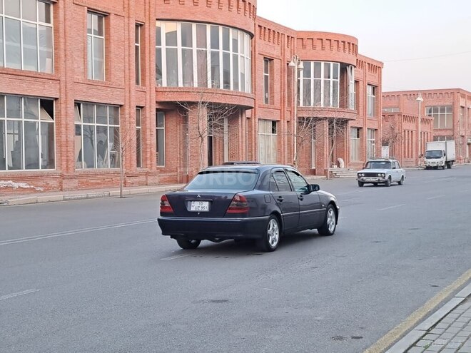 Mercedes C 200 1994, 238,000 km - 2.0 л - Gəncə