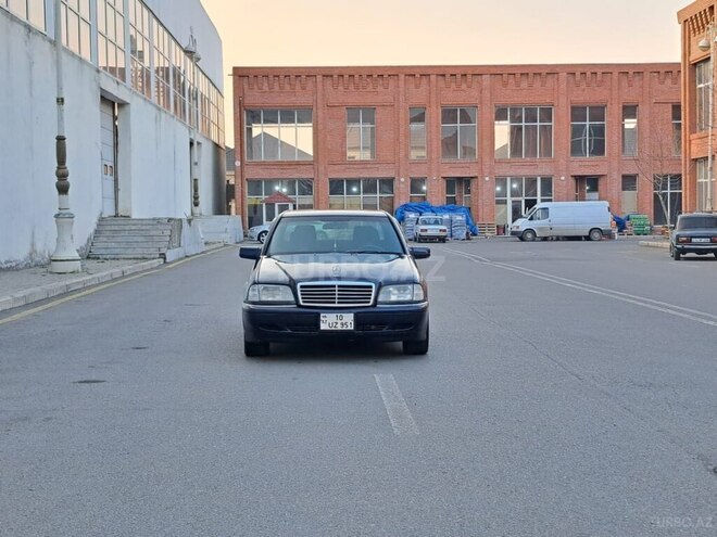 Mercedes C 200 1994, 238,000 km - 2.0 л - Gəncə