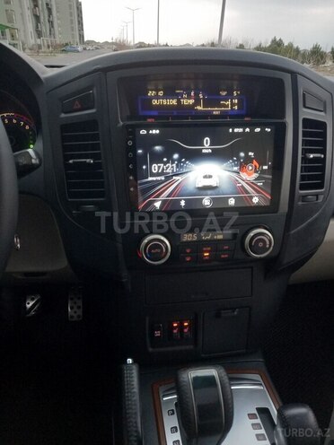 Mitsubishi Pajero 2007, 206,000 km - 3.0 l - Bakı