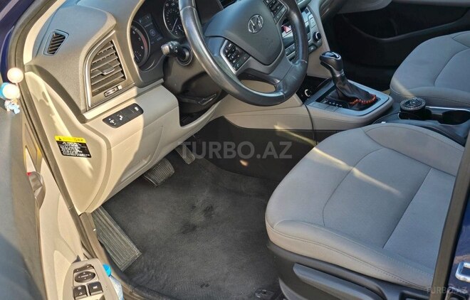 Hyundai Elantra 2018, 112,654 km - 2.0 l - Bakı
