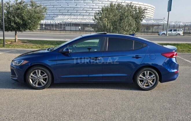Hyundai Elantra 2018, 112,654 km - 2.0 l - Bakı