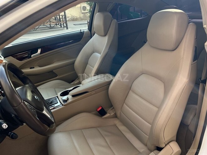 Mercedes C 250-12
