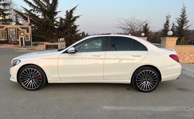 Mercedes C 200 d 2016, 171,000 km - 2.0 l - Qazax