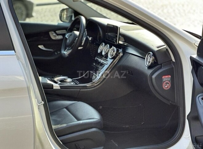 Mercedes C 200 d 2016, 171,000 km - 2.0 l - Qazax