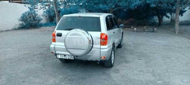 Toyota RAV4 2001, 220,000 km - 2.0 l - Gəncə