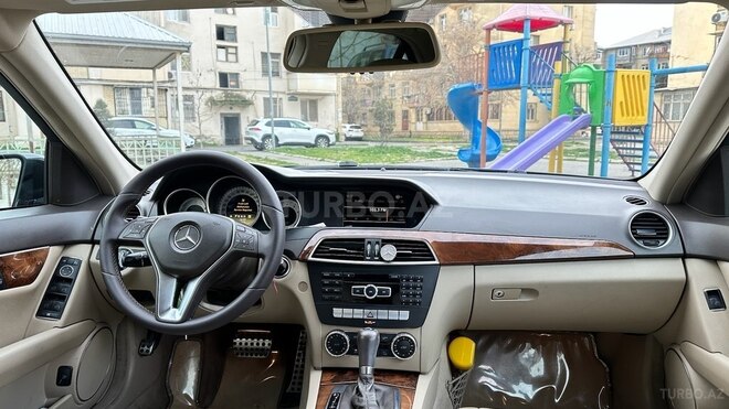 Mercedes C 250 2012, 240,000 km - 1.8 l - Bakı