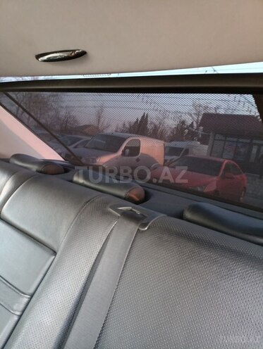 Mercedes E 260 2003, 184,890 km - 2.6 л - Gəncə