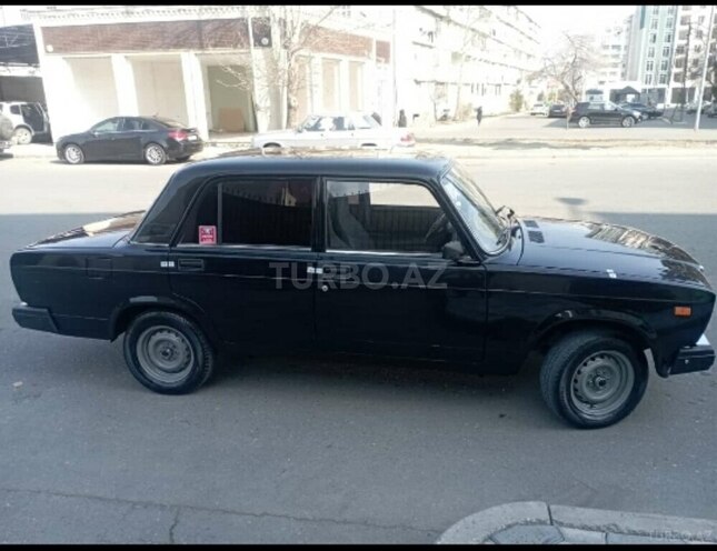 LADA (VAZ) 2107 2010, 23,000 km - 1.5 л - Gəncə