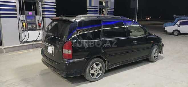 Mitsubishi Airtrek-4