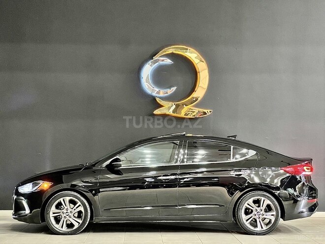 Hyundai Elantra-5