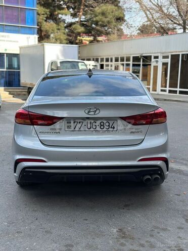 Hyundai Elantra 2018, 86,000 km - 1.6 l - Bakı