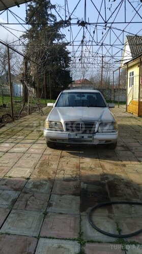 Mercedes C 220 d 1995, 253,690 km - 2.2 l - Lənkəran