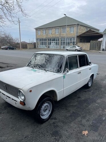 LADA (VAZ) 21011 1982, 100,000 km - 1.2 л - Zaqatala