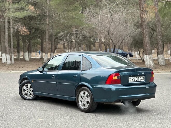 Opel Vectra 2001, 258,741 km - 1.6 l - Sumqayıt