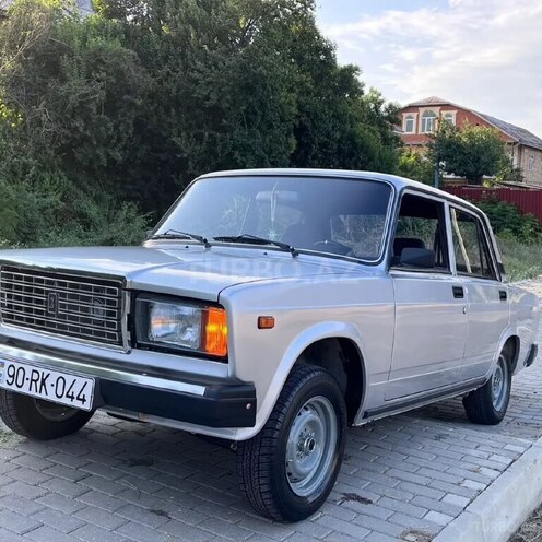 LADA (VAZ) 2107 2007, 269,000 km - 1.6 л - Xudat