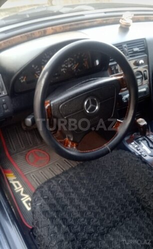 Mercedes C 180 1994, 345,670 km - 1.8 l - Ucar